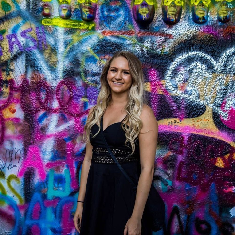 Meet your Posher, Madison